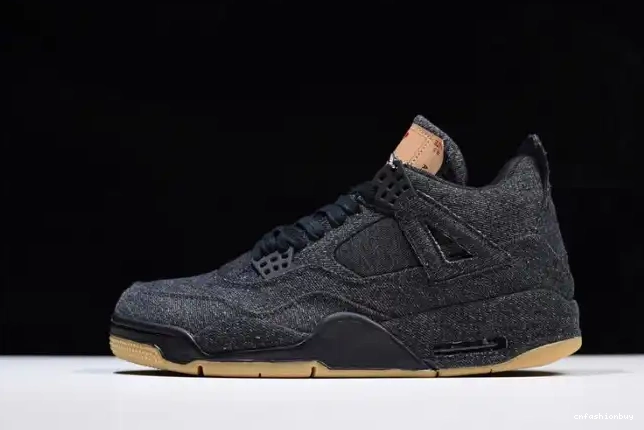 4 'black' Jordan Air x Levi's AO2571-001 0705